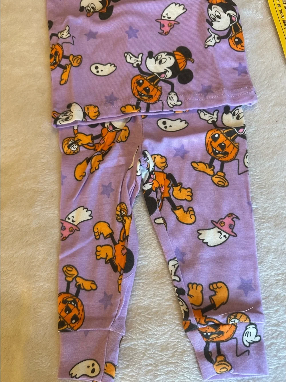 Disney Purple Halloween Mickey Mouse Short Sleeve Tee